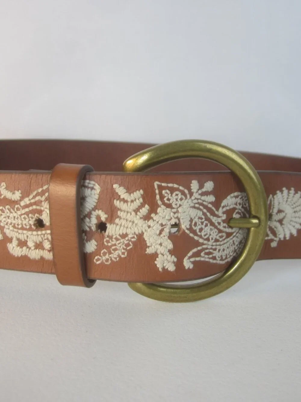 NEW Lucky Brand Women M Brown Ivory Embroidered Paisley Leather Belt 33